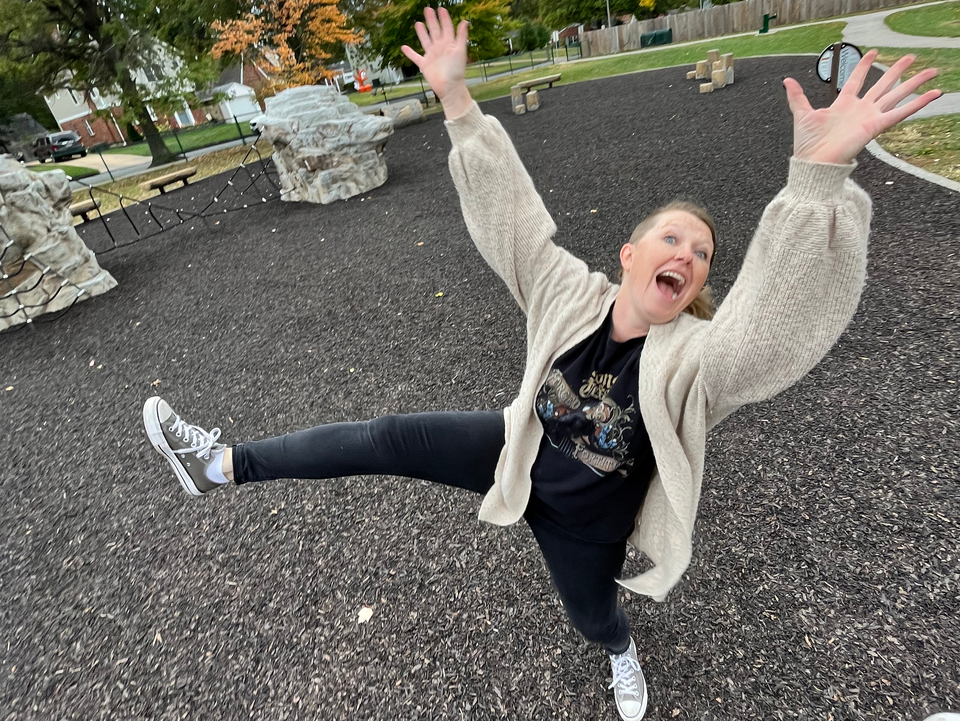 Crucial Interview 008: Annie Mueller